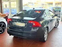 Gebraucht Volvo S60 Summum 163 PS (119 kW) 2011 Grau Limousine