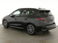 Gebraucht BMW 223 Active Tourer M Sport 218 PS (160 kW) 2025 Black sapphire metallic Van / Kleinbus