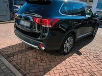 Gebraucht Mitsubishi Outlander Plus 150 PS (110 kW) 2018 Schwarz SUV