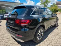 Gebraucht Mercedes GLC220 194 PS (142 kW) 2022 Schwarz SUV