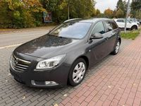 Gebraucht Opel Insignia Active 160 PS (117 kW) 2013 Grau Kombi