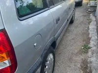 Gebraucht Opel Zafira 125 PS (91 kW) 2001 Silber Van / Kleinbus