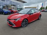 Gebraucht Toyota Corolla Lounge 184 PS (135 kW) 2019 Rot Limousine