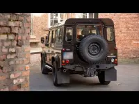 Gebraucht Land Rover Defender 122 PS (89 kW) 2012 Schwarz Kombi