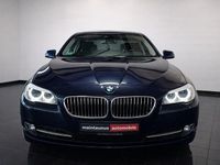 Gebraucht BMW 530 258 PS (189 kW) 2012 Blau Limousine