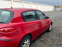 gebraucht Alfa Romeo 147 1.6 98.000km perfektes anfängerauto/übergangsauto