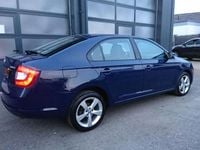 Gebraucht Skoda Rapid Style 125 PS (91 kW) 2015 Blau Kleinwagen