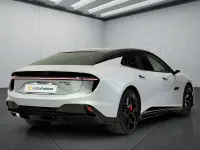 Neu Lotus Emeya 450 kW (612 PS) 2025 Grau Kleinwagen