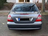 Gebraucht Mercedes E280 Avantgarde 231 PS (169 kW) 2007 Grau Limousine