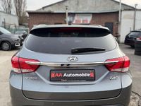 Gebraucht Hyundai i40 177 PS (130 kW) 2012 Grau Kombi