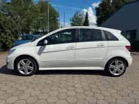 Gebraucht Mercedes B150 95 PS (69 kW) 2009 Weiß Van / Kleinbus