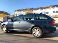 Gebraucht Skoda Octavia Elegance 116 PS (85 kW) 2005 Grau Kombi