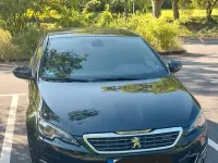 Gebraucht Peugeot 308 Allure 150 PS (110 kW) 2016 Schwarz Limousine