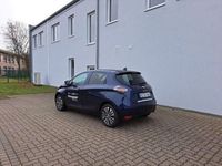 Second-hand Renault Zoe Iconic 100 kW (136 CP) 2023 Albastru Hatchback
