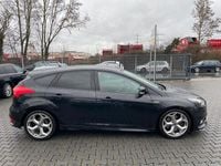 Gebraucht Ford Focus ST 185 PS (136 kW) 2015 Schwarz Limousine