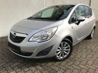 Gebraucht Opel Meriva Innovation 140 PS (102 kW) 2013 Silber Van / Kleinbus