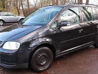 Gebraucht VW Touran 105 PS (77 kW) 2005 Schwarz Van / Kleinbus