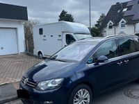 Gebraucht VW Sharan 177 PS (130 kW) 2014 Blau Van / Kleinbus