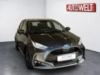 Gebraucht Toyota Yaris Team 116 PS (85 kW) 2022 Grau Kleinwagen