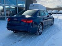 Gebraucht Audi A4 S-Line 150 PS (110 kW) 2014 Blau Limousine