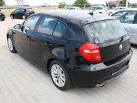 Gebraucht BMW 116 Advantage 116 PS (85 kW) 2009 Schwarz Kleinwagen