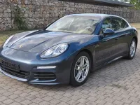 Gebraucht Porsche Panamera 310 PS (228 kW) 2014 Yachtingblaumetallic Kleinwagen