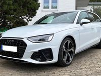 Gebraucht Audi A4 Competition 136 PS (100 kW) 2023 Weiß Kombi
