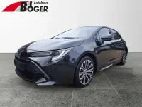 Gebraucht Toyota Corolla Team 122 PS (89 kW) 2022 Black mica / ink Limousine