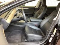 Gebraucht Tesla Model 3 366 kW (498 PS) 2022 (schwarz)  deep blue Limousine