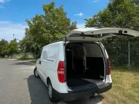 Gebraucht Hyundai H-1 170 PS (125 kW) 2011 Weiß Van / Kleinbus