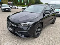 Gebraucht Mercedes GLA200 AMG line 163 PS (119 kW) 2024 Kosmosschwarz SUV