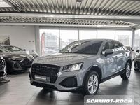 Neu Audi Q2 Advanced Plus 150 PS (110 kW) 2026 Pfeilgrau perleffekt (grau) SUV