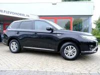 Gebraucht Mitsubishi Outlander P-HEV Edition 121 PS (88 kW) 2015 Schwarz SUV