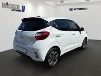 Gebraucht Hyundai i10 Trend 63 PS (46 kW) 2026 Atlas white Kleinwagen