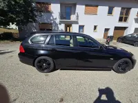 Gebraucht BMW 330 272 PS (200 kW) 2009 Blau Kombi