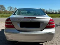 Gebraucht Mercedes CLK240 170 PS (125 kW) 2003 Silber Coupé