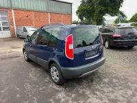 Gebraucht Skoda Roomster Scout 105 PS (77 kW) 2011 Blau Kombi