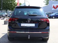 Gebraucht VW Tiguan United 150 PS (110 kW) 2021 Schwarz SUV