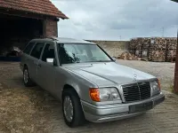 Gebraucht Mercedes 300 220 PS (161 kW) 1992 Silber Kombi