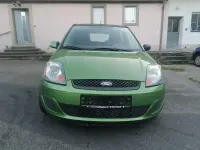 Usata Ford Fiesta 75 CV (55 kW) 2008 Verde Utilitaria