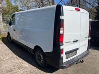 Gebraucht Renault Trafic 121 PS (88 kW) 2019 Weiß Van / Kleinbus