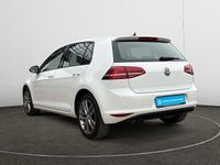 Gebraucht VW Golf VII Highline 150 PS (110 kW) 2017 Weiß Limousine