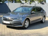 Gebraucht Skoda Superb 150 PS (110 kW) 2022 Grau Kombi