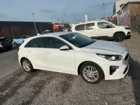 Gebraucht Kia Ceed 136 PS (100 kW) 2021 Weiß Kleinwagen