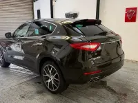 Gebraucht Maserati Levante 275 PS (202 kW) 2017 Grün SUV