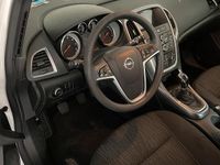 Gebraucht Opel Astra 110 PS (80 kW) 2015 Weiß Limousine