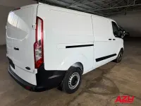 Gebraucht Ford Transit Custom 105 PS (77 kW) 2022 Frostweiss Van / Kleinbus