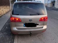 Gebraucht VW Touran Highline 177 PS (130 kW) 2014 Van / Kleinbus
