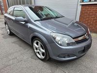 Gebraucht Opel Astra GTC Sport 140 PS (102 kW) 2007 Grau Kleinwagen