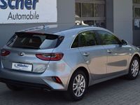 Gebraucht Kia Ceed 140 PS (102 kW) 2019 Silber Kleinwagen